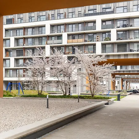 Modern With Ac, Balcony & Free Parking Apartmán *