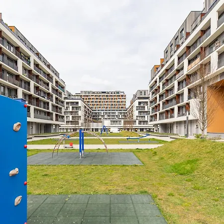 Daire Modern With Ac, Balcony & Free Parking